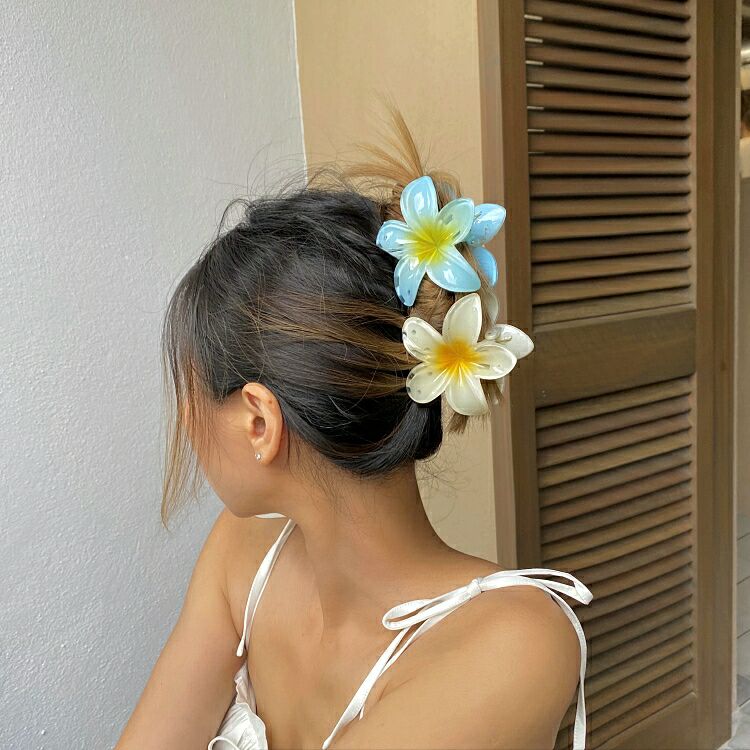 Flower Beach Summer Claw Hair Clip